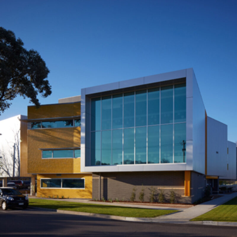 GIRTON GRAMMAR NAUNTON BUILDING